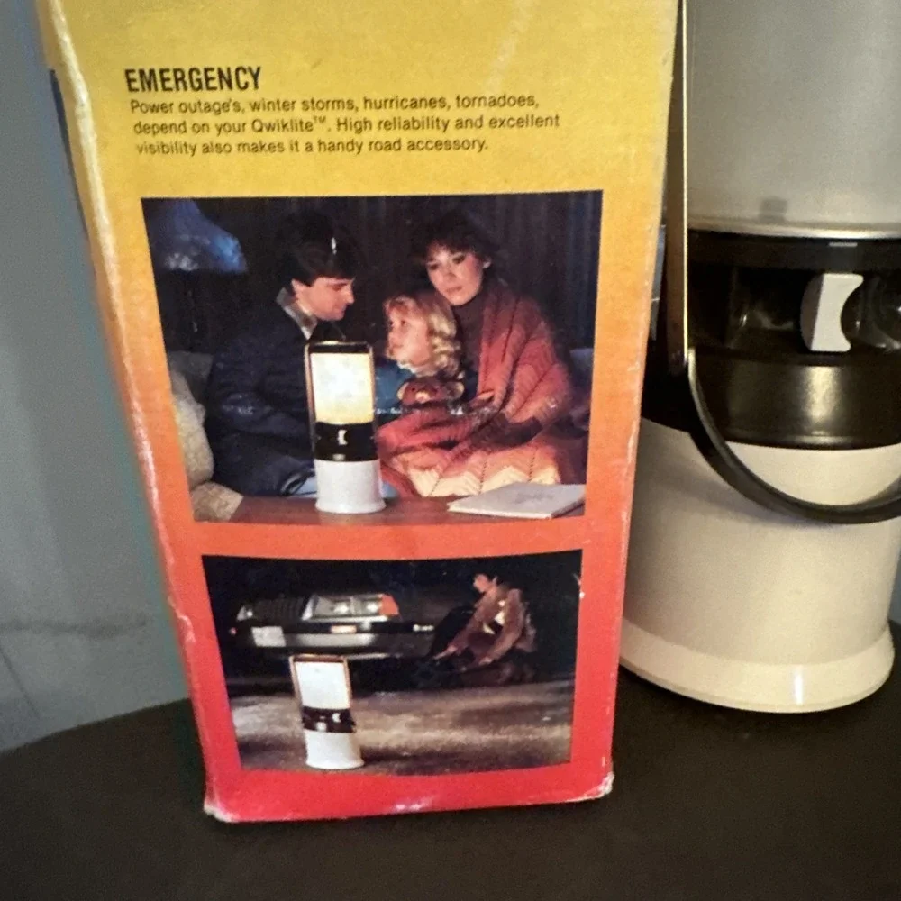 BRINKMANN Qwiklite Butane Lantern Made in Italy Hunting Camping Vintage Prop